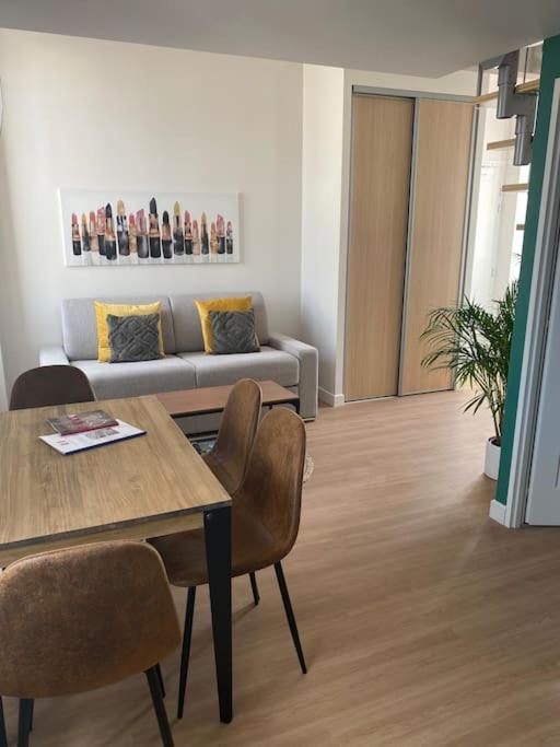 Duplex Type Loft Centre Ville * Clim * Wifi * Haut De Gamme * Angoulême Eksteriør billede