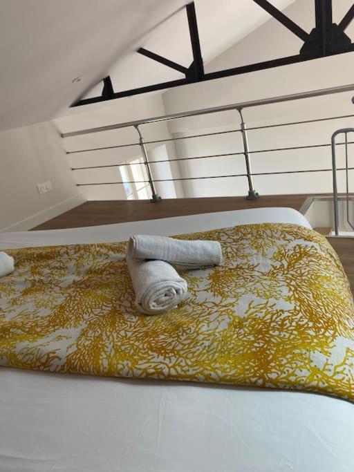 Duplex Type Loft Centre Ville * Clim * Wifi * Haut De Gamme * Angoulême Eksteriør billede